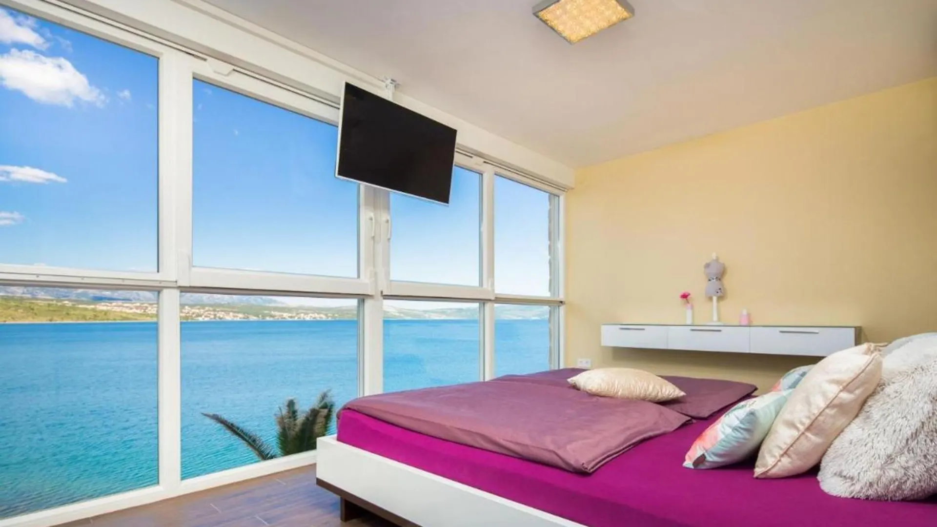 Luxury At Villa Cama - Your Dream Vacation Rental  Posedarje